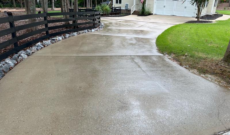 Driveway, after cleaning